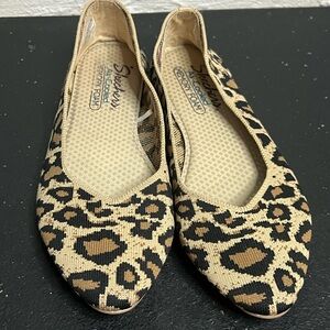 Skechers Women's Cleo Claw-Some Ballet Flat 8.5